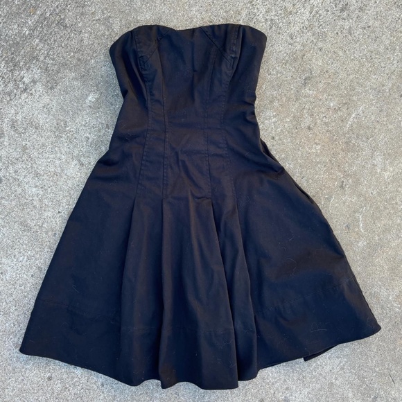 Express Dresses & Skirts - y2k black vintage strapless elegant bustier mini dress